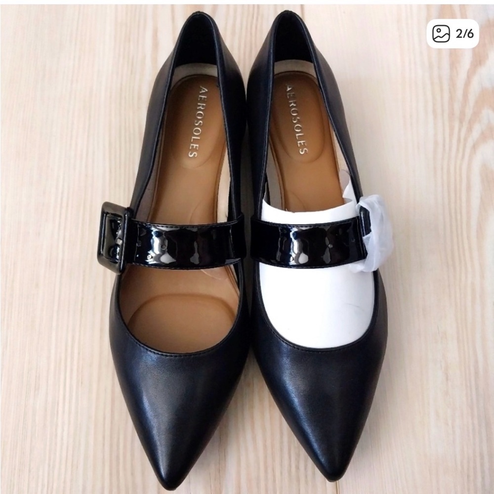 Aerosoles Black Pointed Mary Jane Flat with Buckle Strap 8.5